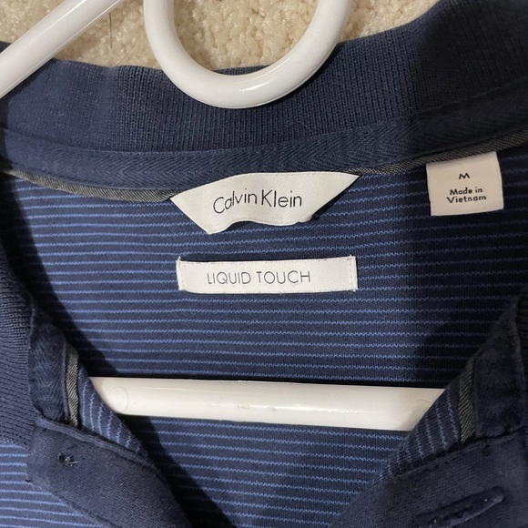 Calvin Klein - Mens Navy Polo. Medium. - Picture 2 of 2